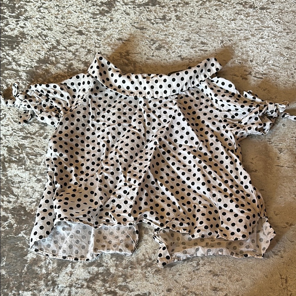 Polka Dot Off-Shoulder Blouse